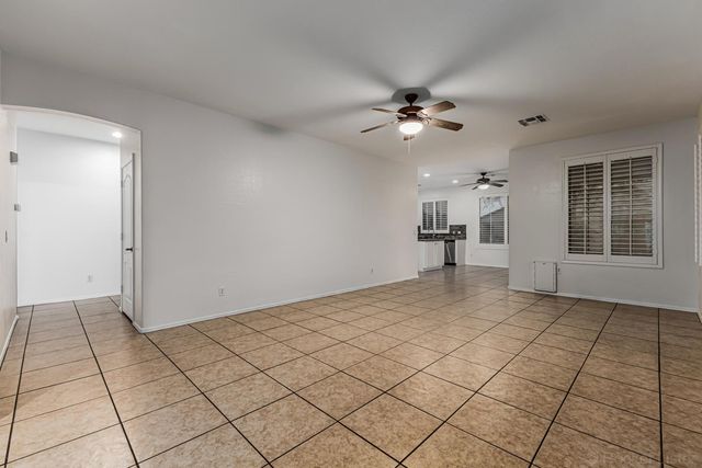 20944 N 94th Lane, Peoria, AZ 85382