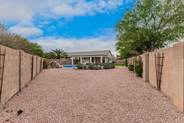 20944 N 94th Lane, Peoria, AZ 85382