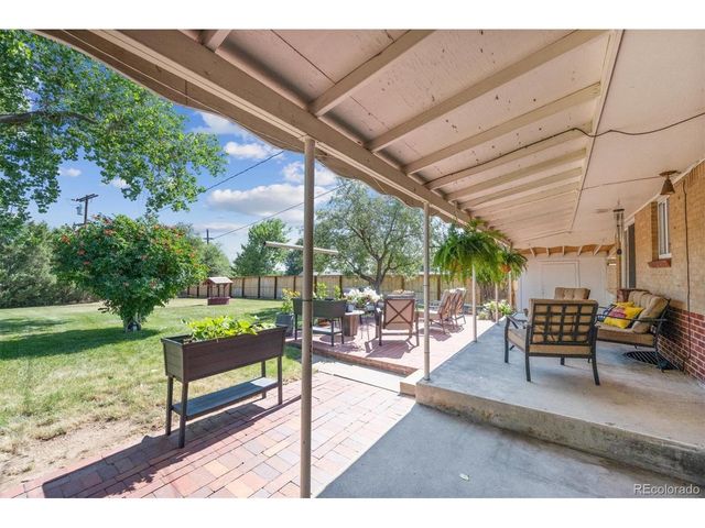 841 Bronco Rd, Denver, CO 80221