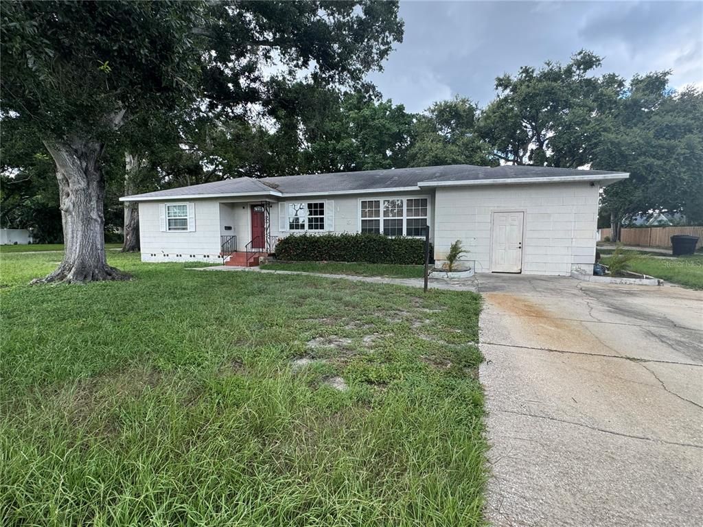 125 61ST STREET N, St Petersburg, FL 33710