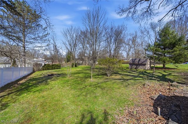 1517 Gottschall Road, Stow, OH 44224