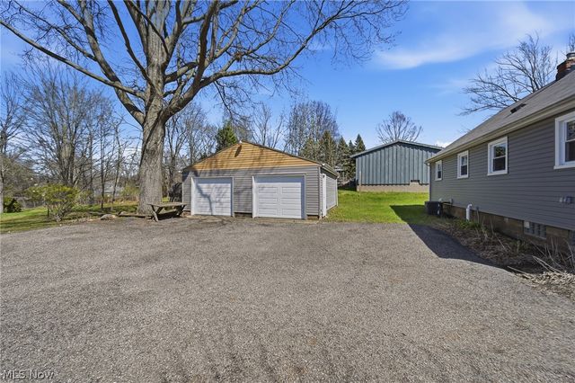 1517 Gottschall Road, Stow, OH 44224