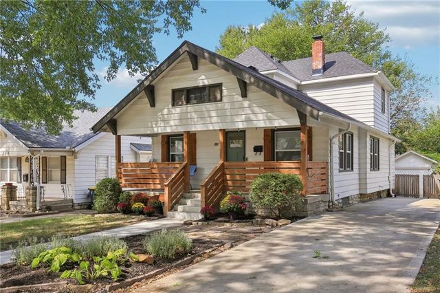 1010 E 76 Street, Kansas City, MO 64131