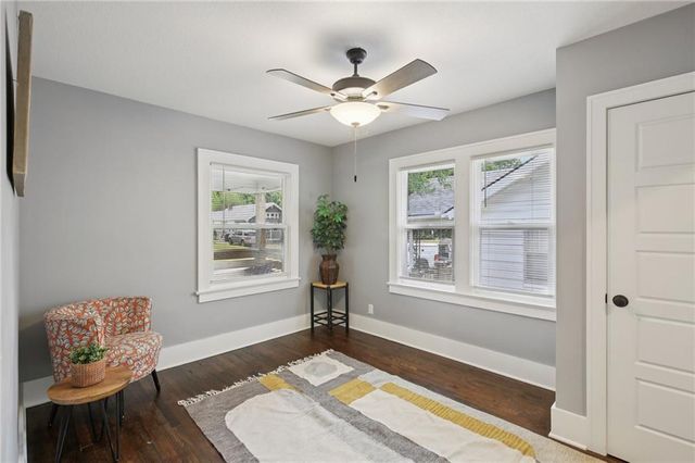 1010 E 76 Street, Kansas City, MO 64131