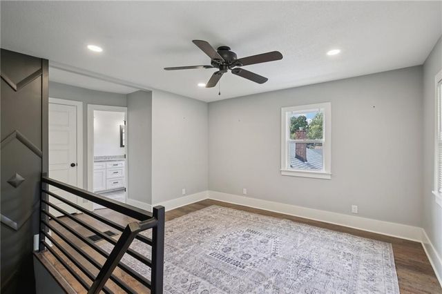 1010 E 76 Street, Kansas City, MO 64131