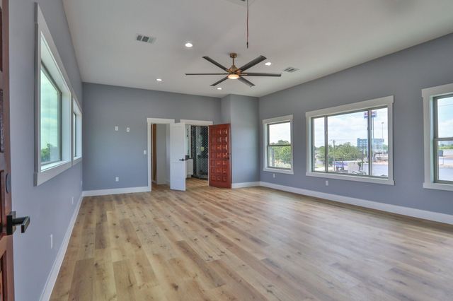 601 Cottage Street, Houston, TX 77009