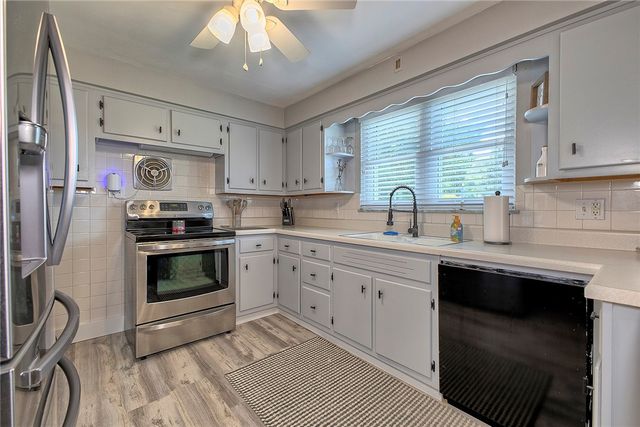 4373 State Rte 136, Hempfield Twp, PA 15601