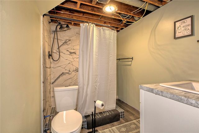 4373 State Rte 136, Hempfield Twp, PA 15601