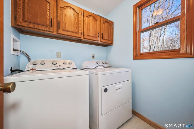 22 Greenwood Circle, Seymour, CT 06483