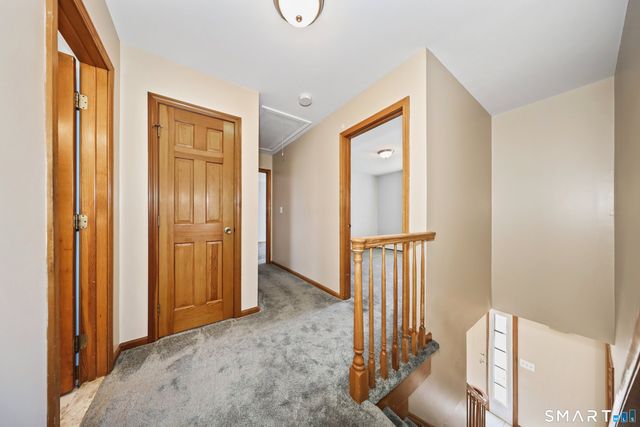 22 Greenwood Circle, Seymour, CT 06483