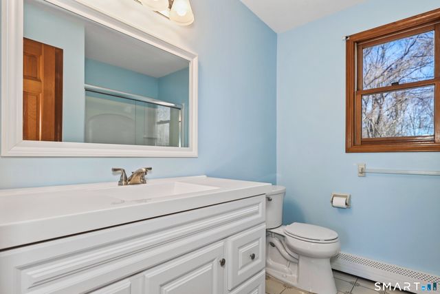 22 Greenwood Circle, Seymour, CT 06483