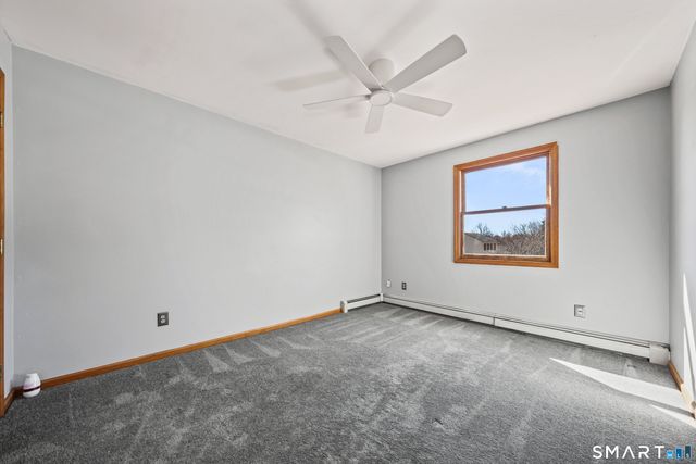 22 Greenwood Circle, Seymour, CT 06483