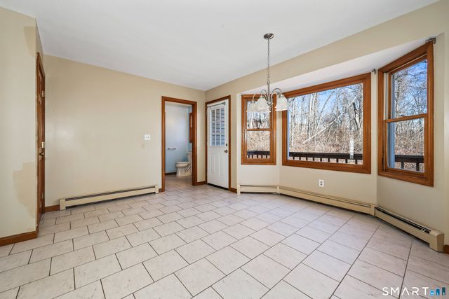 22 Greenwood Circle, Seymour, CT 06483