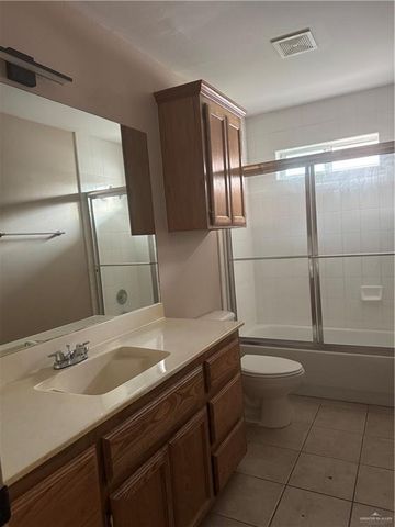 512 E Upas Avenue 4, Mcallen, TX 78501