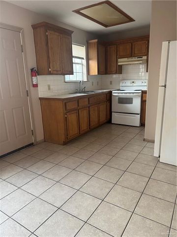 512 E Upas Avenue 4, Mcallen, TX 78501