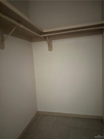 512 E Upas Avenue 4, Mcallen, TX 78501