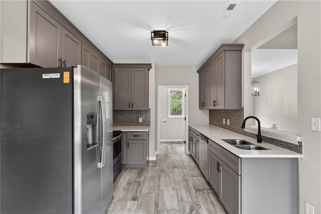 109 Arlington Court, Newnan, GA 30263
