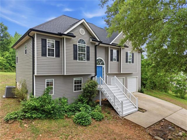 109 Arlington Court, Newnan, GA 30263