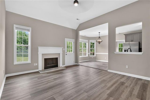 109 Arlington Court, Newnan, GA 30263