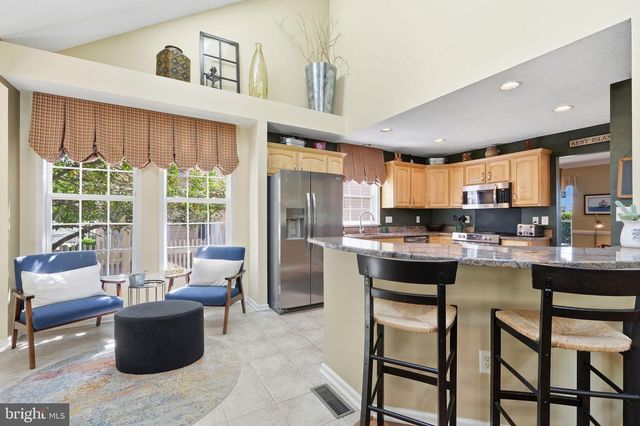 303 CREEKS END LN, Stevensville, MD 21666