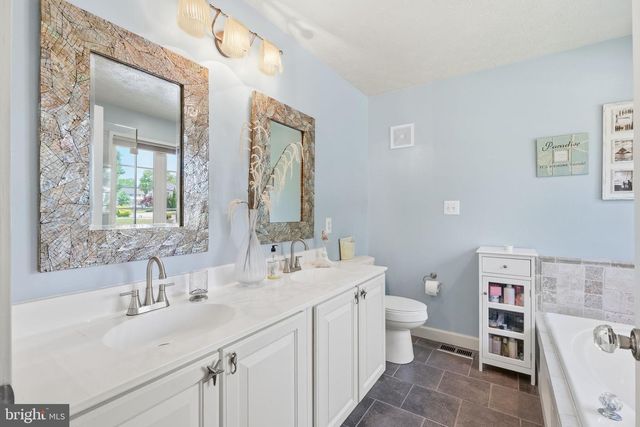 303 CREEKS END LN, Stevensville, MD 21666