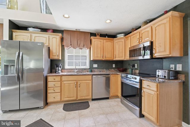 303 CREEKS END LN, Stevensville, MD 21666
