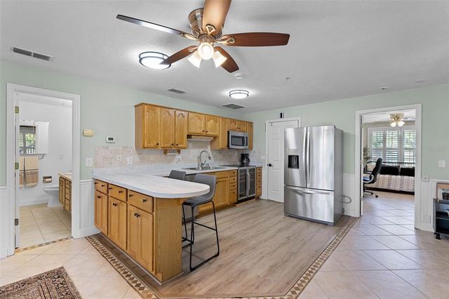 16692 LAKE PICKETT ROAD, Orlando, FL 32820
