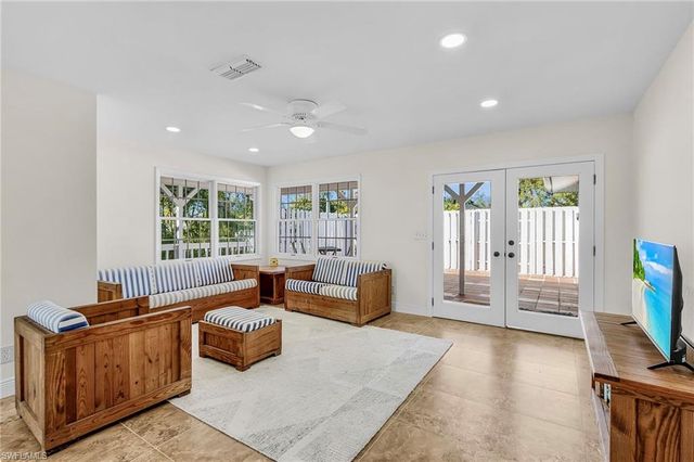 14112 Clubhouse DR, Bokeelia, FL 33922