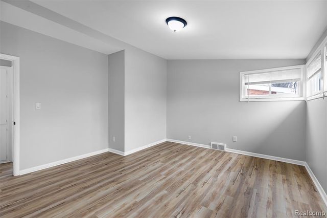 253 E 14 Mile Road, Birmingham, MI 48009