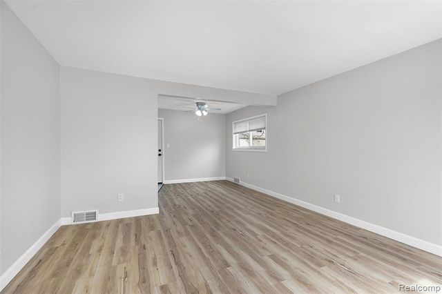 253 E 14 Mile Road, Birmingham, MI 48009