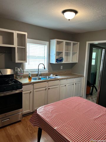 3123 Hicks Ave, San Antonio, TX 78210