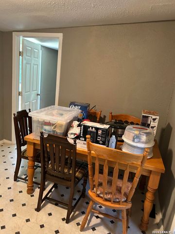 3123 Hicks Ave, San Antonio, TX 78210