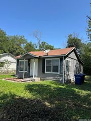 3123 Hicks Ave, San Antonio, TX 78210