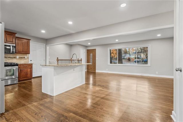 8808 E 84th Terrace, Raytown, MO 64138