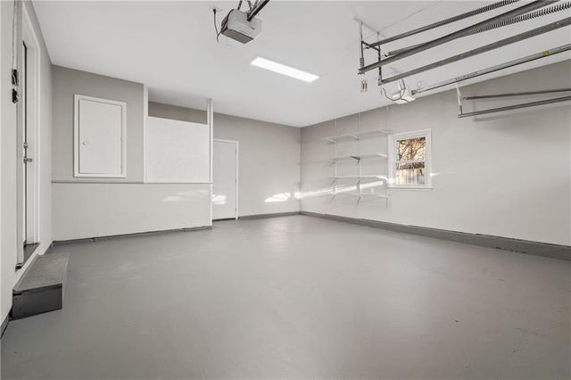 8808 E 84th Terrace, Raytown, MO 64138