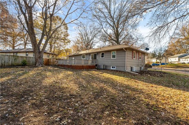 8808 E 84th Terrace, Raytown, MO 64138