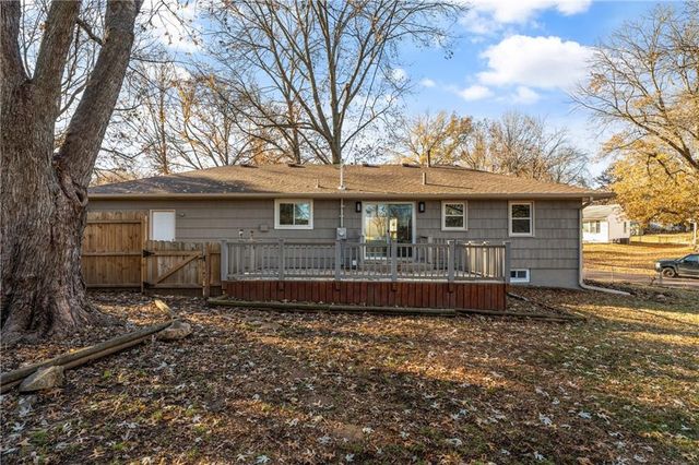 8808 E 84th Terrace, Raytown, MO 64138