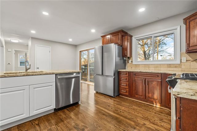 8808 E 84th Terrace, Raytown, MO 64138