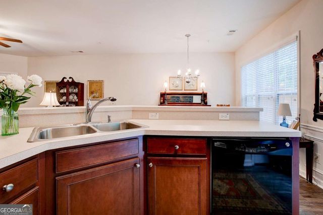 305 Kigian Trail, Woodstock, GA 30188