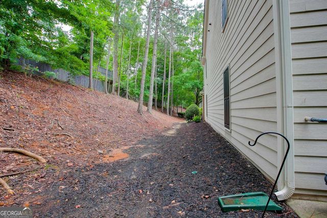 305 Kigian Trail, Woodstock, GA 30188