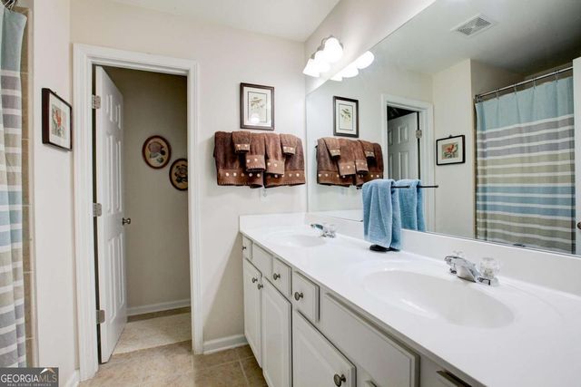 305 Kigian Trail, Woodstock, GA 30188