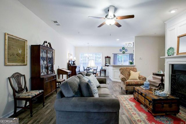305 Kigian Trail, Woodstock, GA 30188