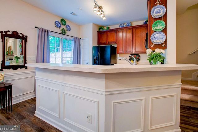 305 Kigian Trail, Woodstock, GA 30188