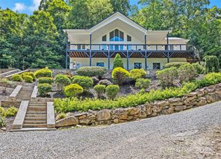 1591 Chestnut Flats Lane, Waynesville, NC 28786