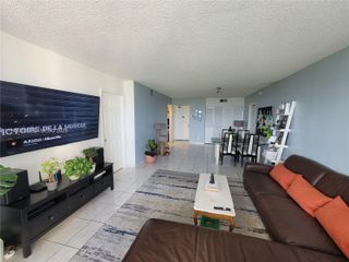 20301 W Country Club Dr 1124, Aventura, FL 33180