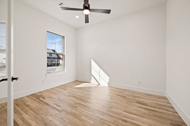 906 Highlands Avenue, Aledo, TX 76008