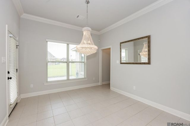 6409 Union Dr, Addis, LA 70710