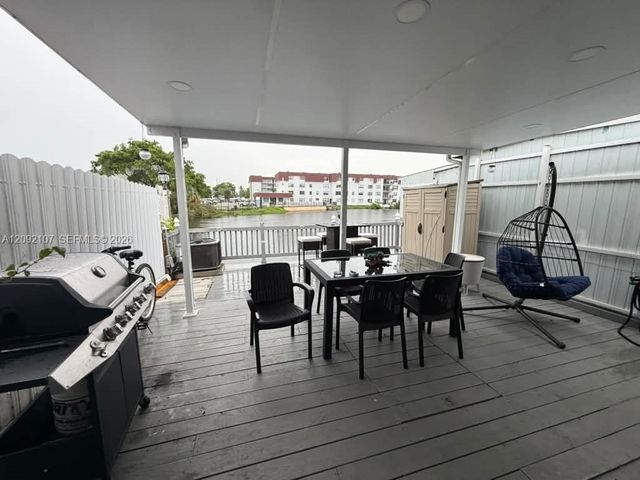 1324 W 71st Street, Hialeah, FL 33014