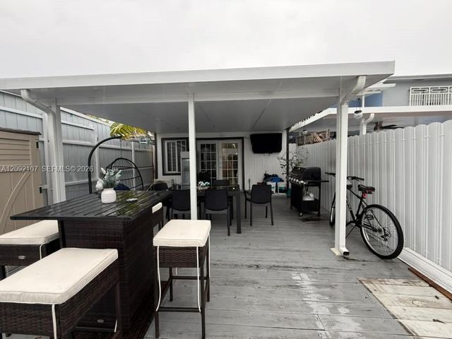 1324 W 71st Street, Hialeah, FL 33014