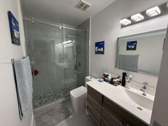 1324 W 71st Street, Hialeah, FL 33014